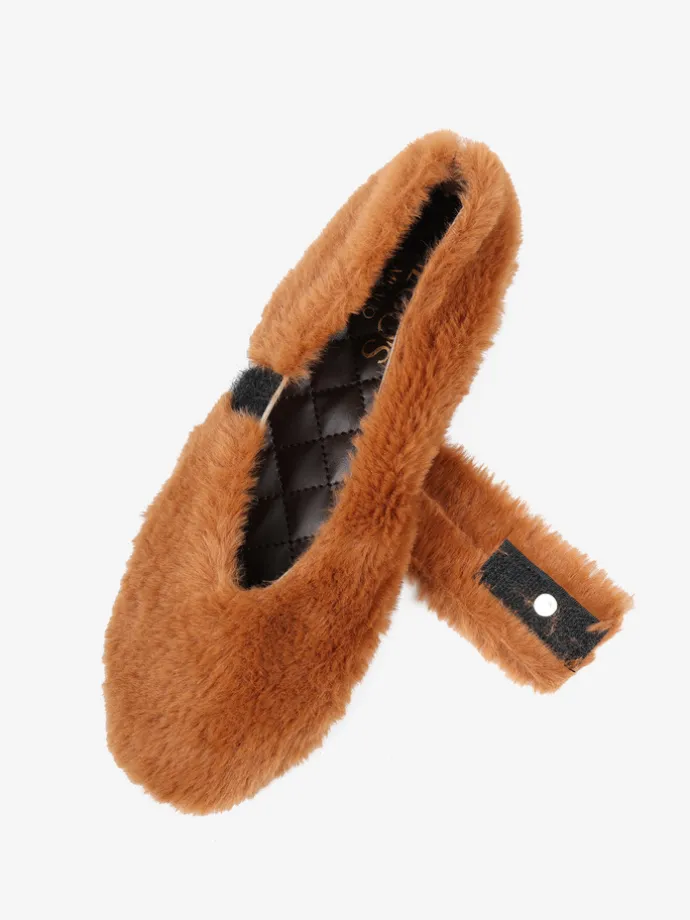 BALERINY ZE SZTUCZNEGO FUTRA HEGO'S MILANO