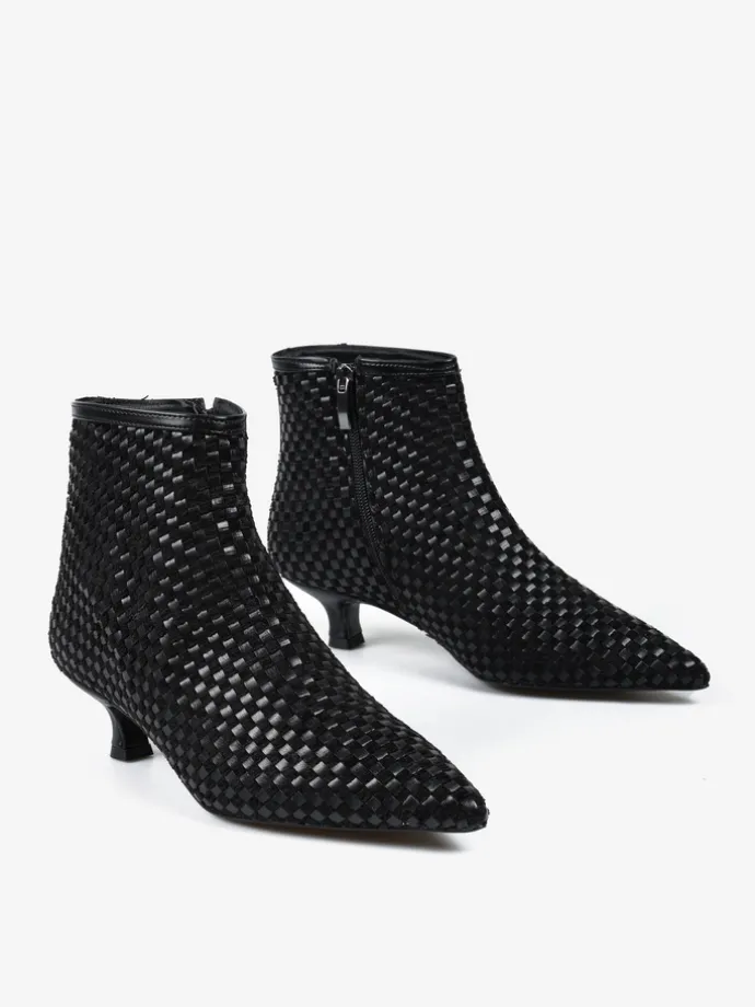 BOTKI NA NISKIM OBCASIE HEGO'S Milano