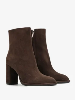 BOTKI NA SŁUPKU HEGO'S MILANO