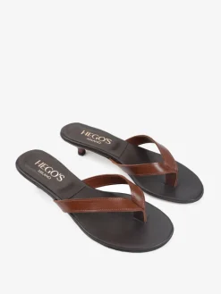 BRĄZOWE KLAPKI NA NISKIM OBCASIE HEGO'S Milano