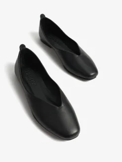 CZARNE BALERINY HEGO'S Milano