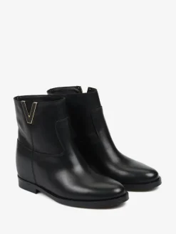 CZARNE BOTKI Z UKRYTĄ KOTURNĄ HEGO'S MILANO