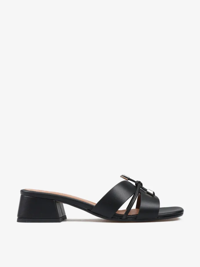 CZARNE KLAPKI NA OBCASIE HEGO'S Milano