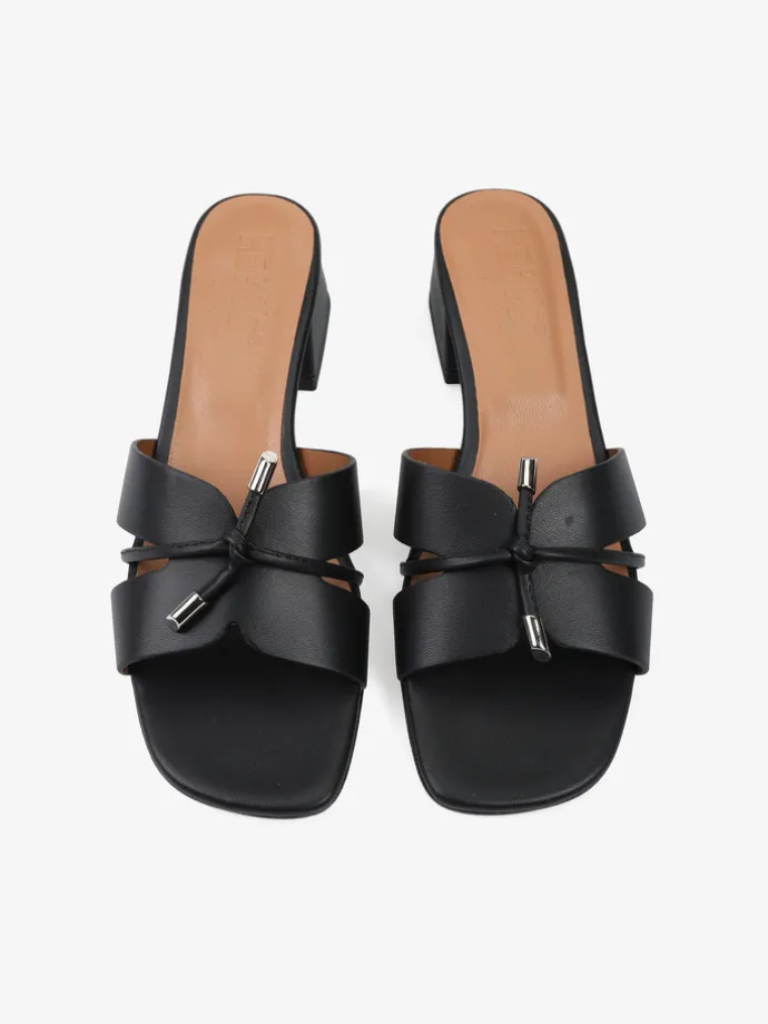 CZARNE KLAPKI NA OBCASIE HEGO'S Milano