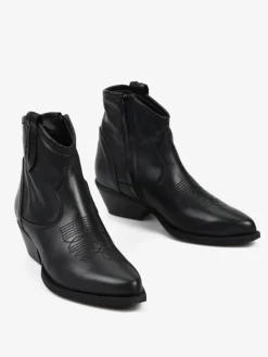 CZARNE KOWBOJKI HEGO'S MILANO