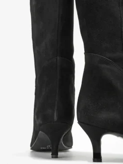 CZARNE KOZAKI NA SZPILCE HEGO'S MILANO