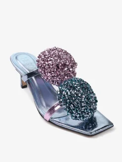 KLAPKI Z OZDOBNYMI POMPONAMI HEGO'S Milano