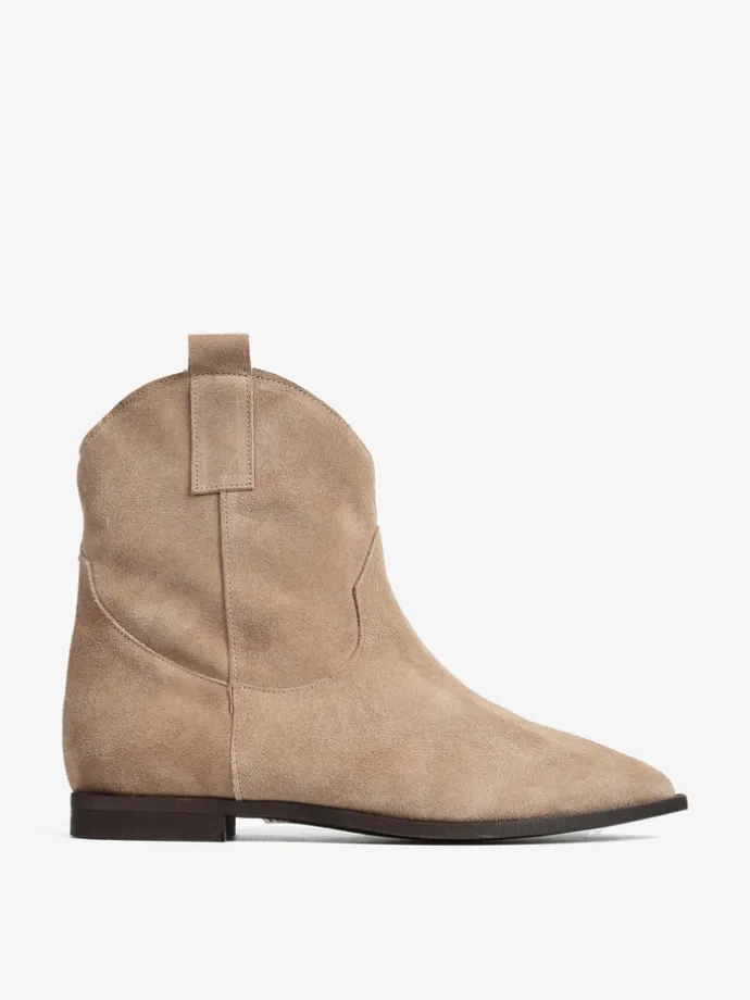 KLASYCZNE BOTKI HEGO'S MILANO