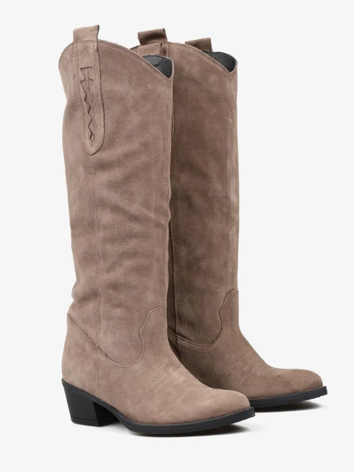 KOWBOJKI Z ZAOKRĄGLONĄ CHOLEWKĄ HEGO'S MILANO