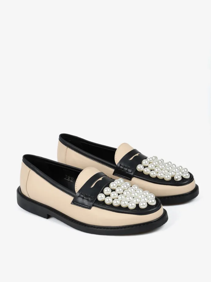 KREMOWE MOKASYNY Z PERŁAMI HEGO'S Milano