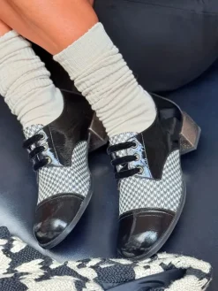 LAKIEROWANE PÓŁBUTY HEGO'S Milano