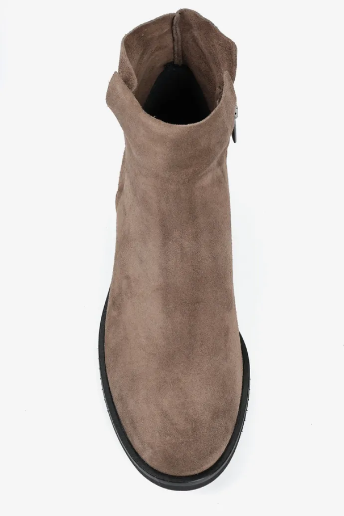 ZAMSZOWE BOTKI HEGO'S MILANO