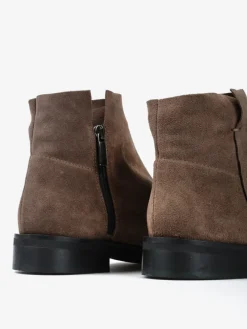 ZAMSZOWE BOTKI HEGO'S MILANO