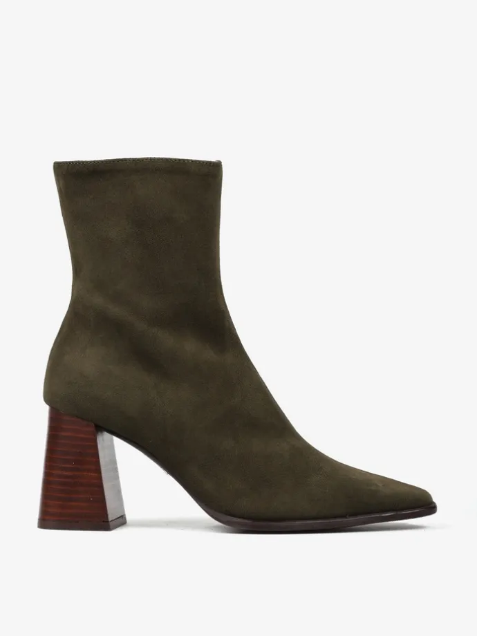 ZAMSZOWE BOTKI HEGO'S MILANO