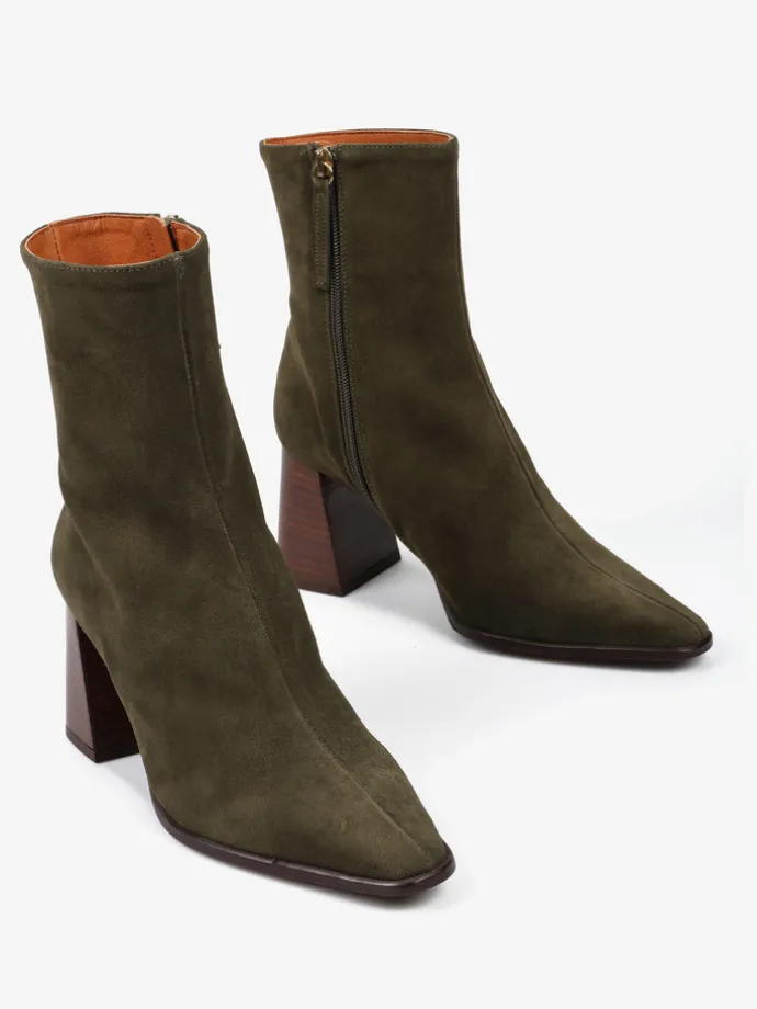 ZAMSZOWE BOTKI HEGO'S MILANO