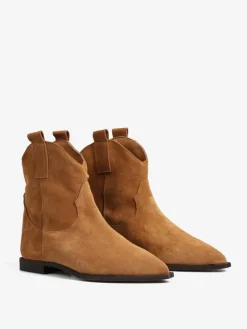 ZAMSZOWE BOTKI HEGO'S MILANO