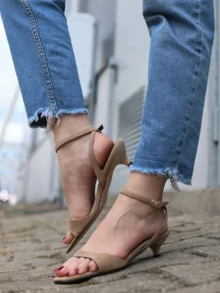 ZAMSZOWE SANDAŁY HEGO'S Milano